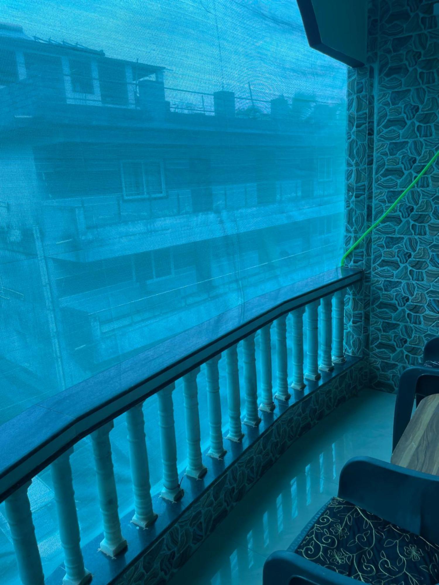 No Name Guesthouse 阿姆波尔 外观 照片